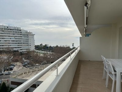 Apartamento cerca del mar