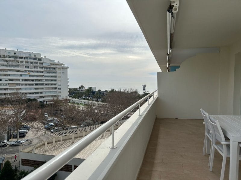 Apartamento cerca del mar